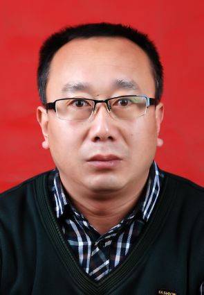 李伟头像