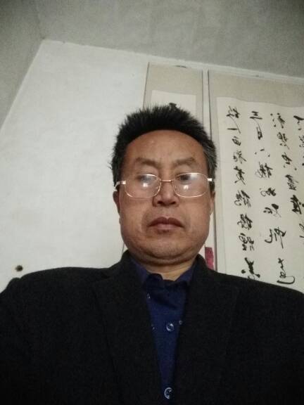 张正权头像