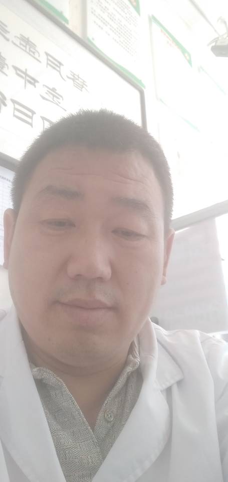 申伟志头像