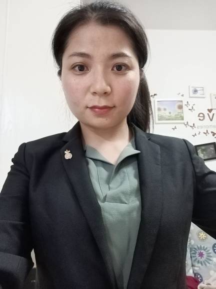 廖珊珊头像