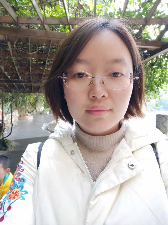 胡春凌头像