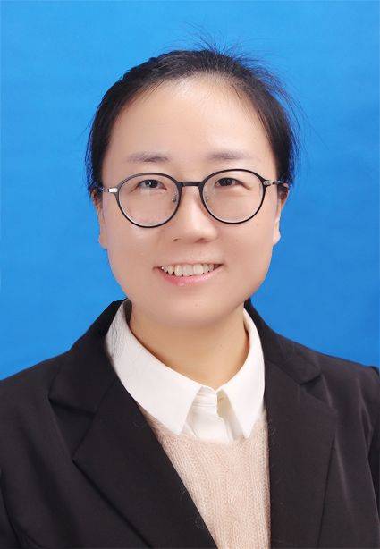 王晓霞头像