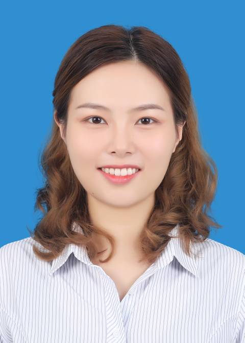 孙伊多头像