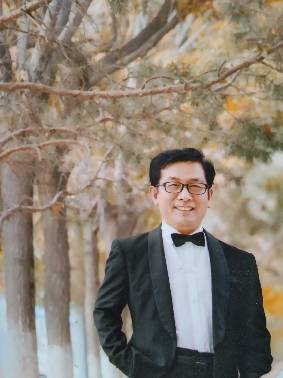 杨振头像