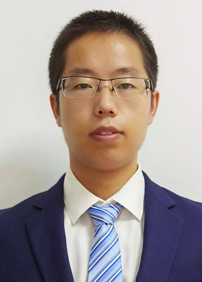 吕鹏飞头像