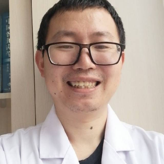 贾建安头像