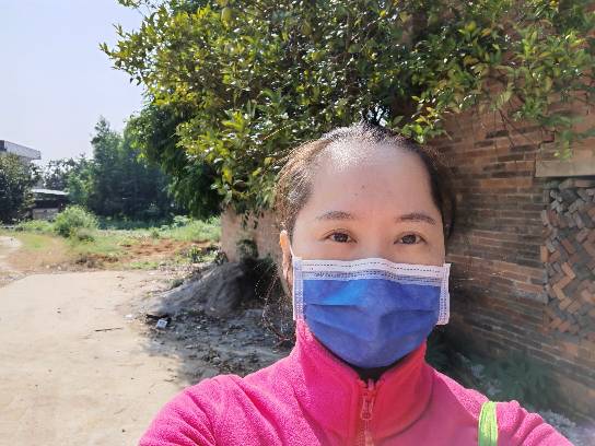 李丽华头像