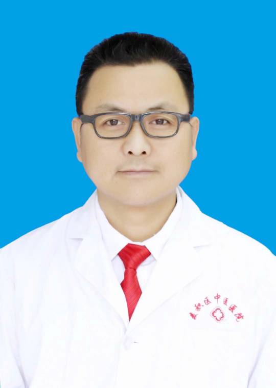 郑亚利头像