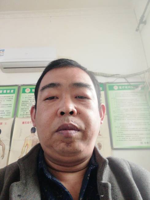 贾化平头像