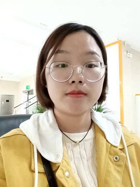 黄礼梅头像