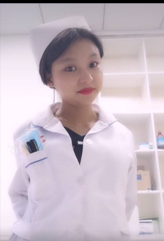马艳情头像