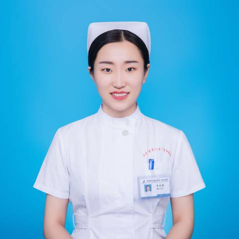 李佳蓓头像