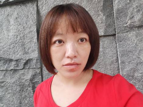 李佳头像