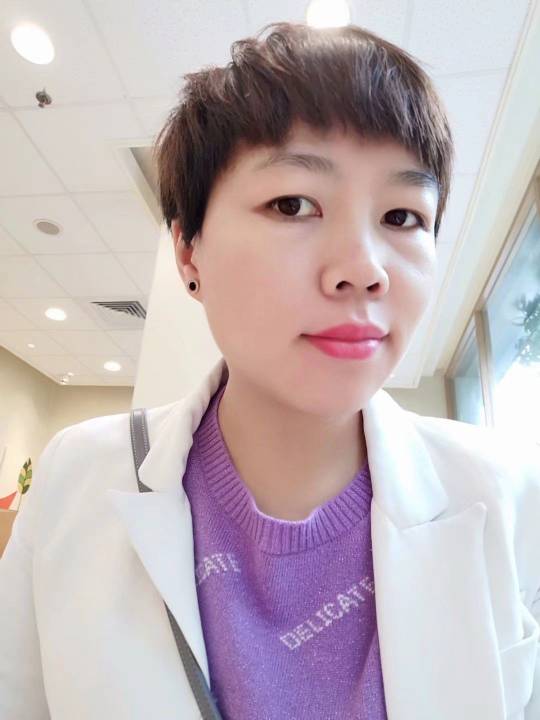 胡贵霞头像