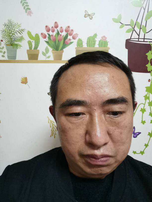 杨友坤头像