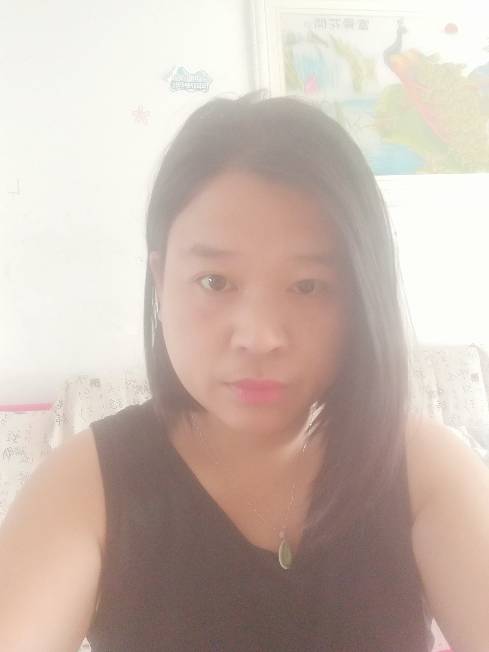张丽艳头像