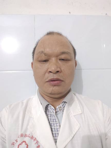 彭志辉头像