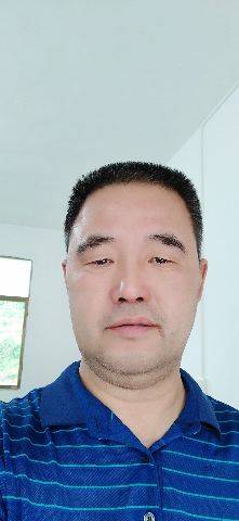 方亚军头像