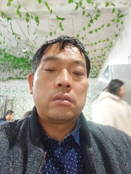 孙西正头像