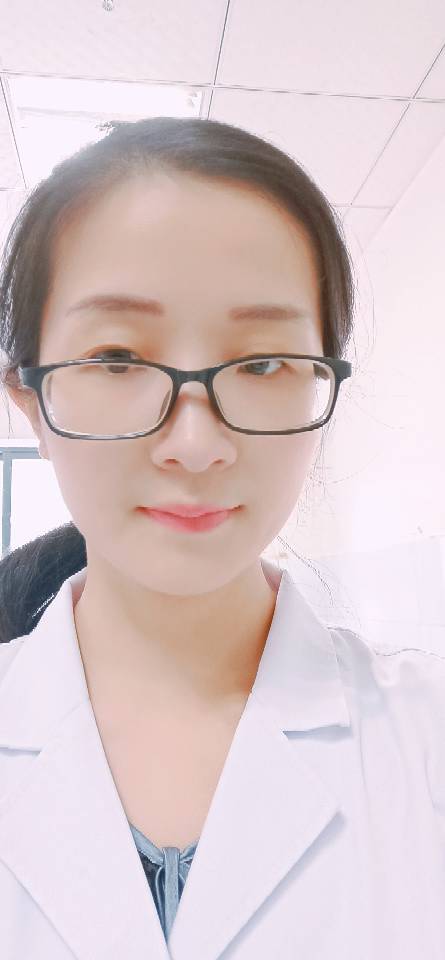 张丹头像