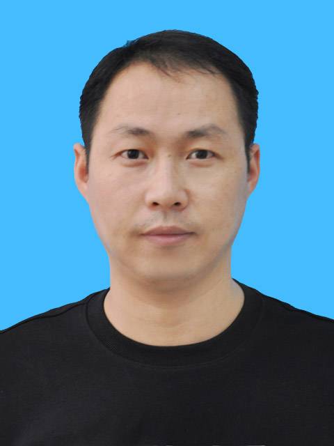 陈旭冯头像