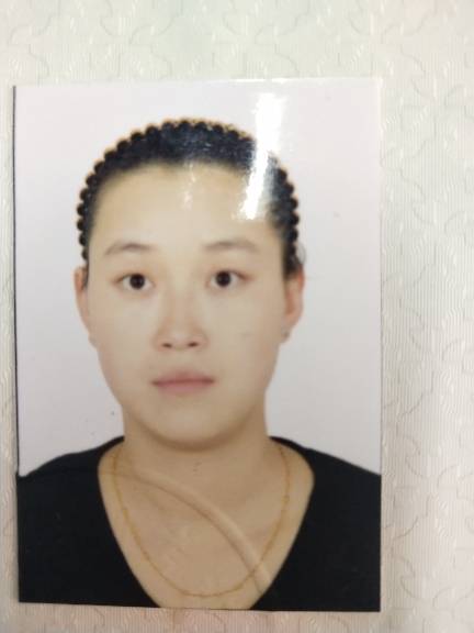 龙贞头像