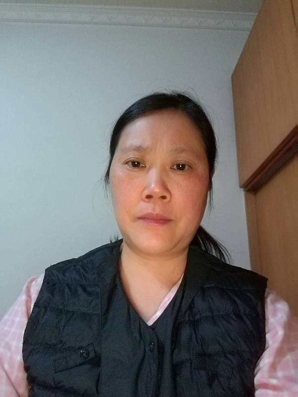 张利琴头像