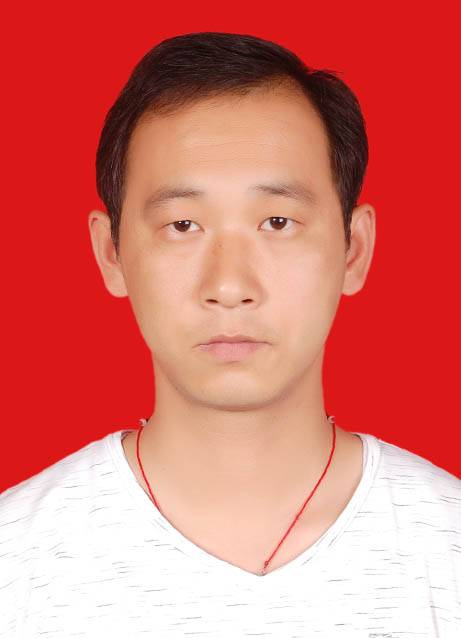 李志伟头像