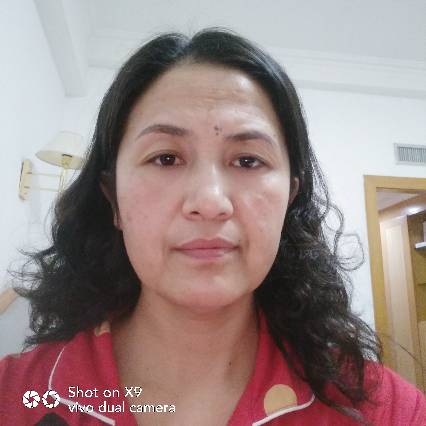 祖丽皮努尔·吐尔孙头像