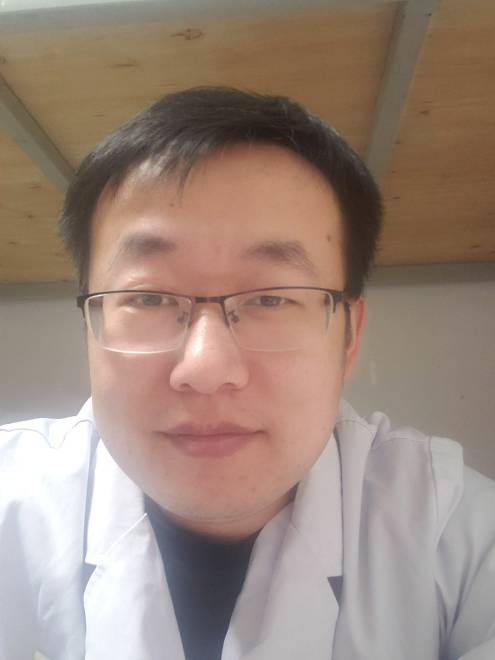 李光磊头像