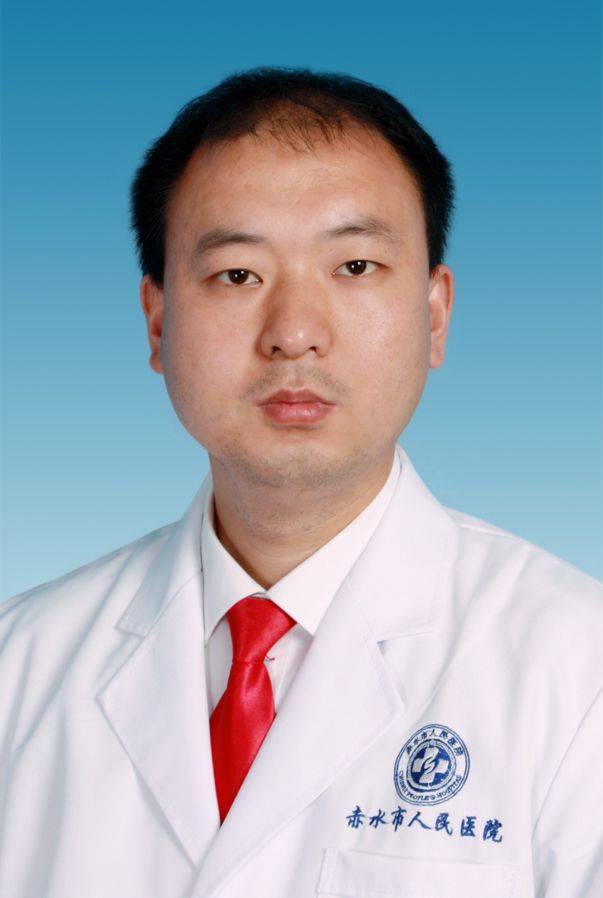 周伟头像