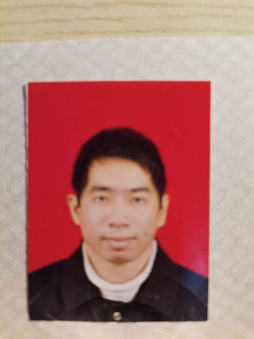 王亨头像
