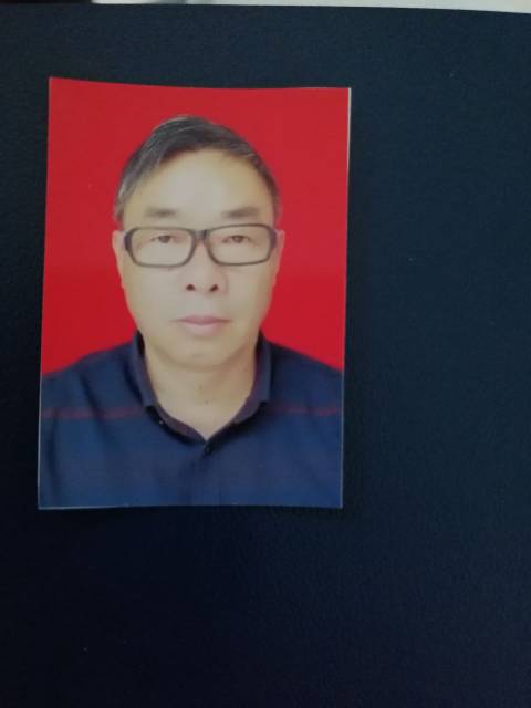 黄国华头像