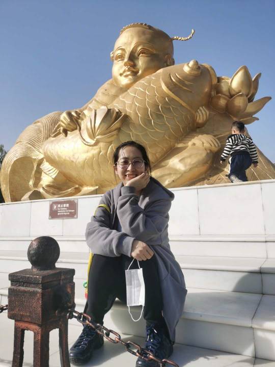 武春萌头像