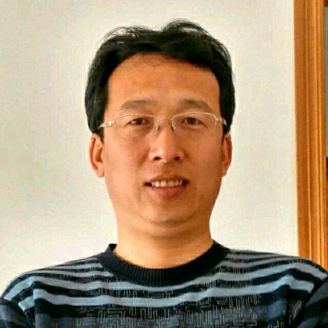 李春深头像