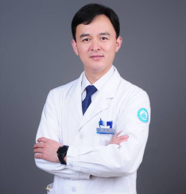 董斌头像