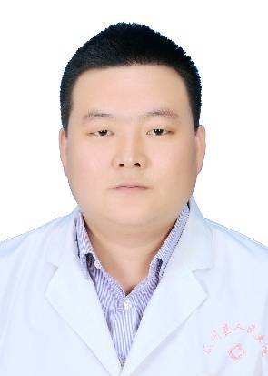 许万鹏头像