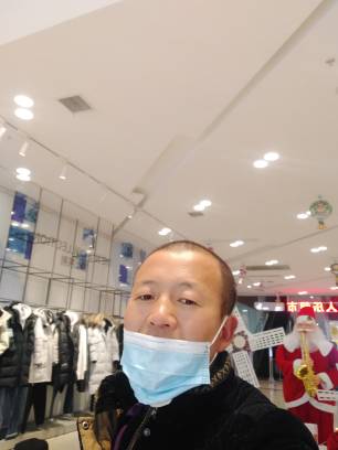 张雪锋头像
