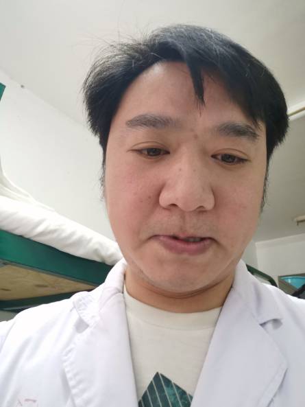 杨胜林头像