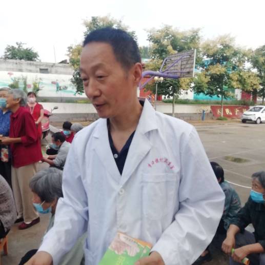 李永强头像