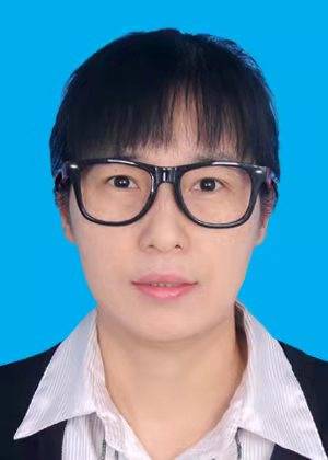 张馨头像