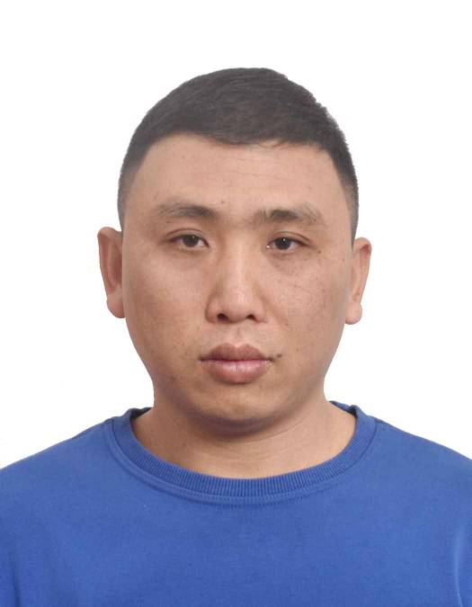 梁华信头像
