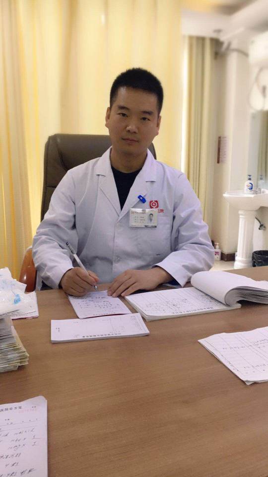 徐民举头像