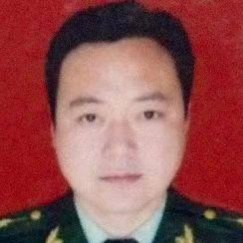 孙明华头像
