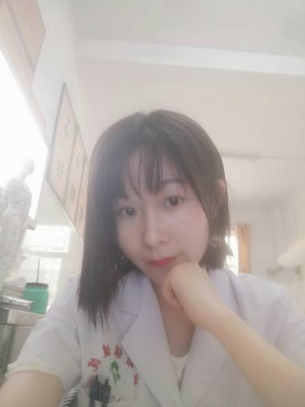 曹甜甜头像