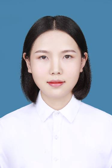 钟智丹头像