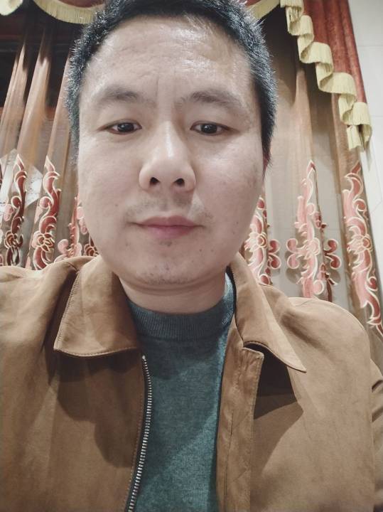 尹跃华头像