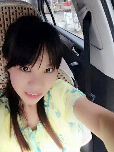 谭丽娟头像