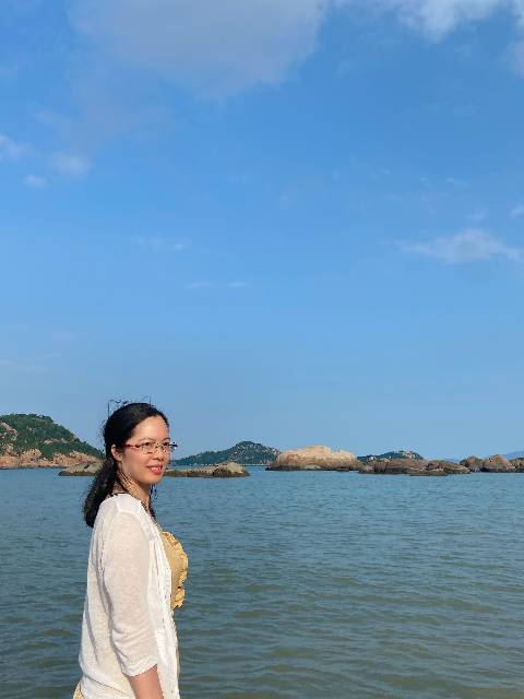 叶翠霞头像