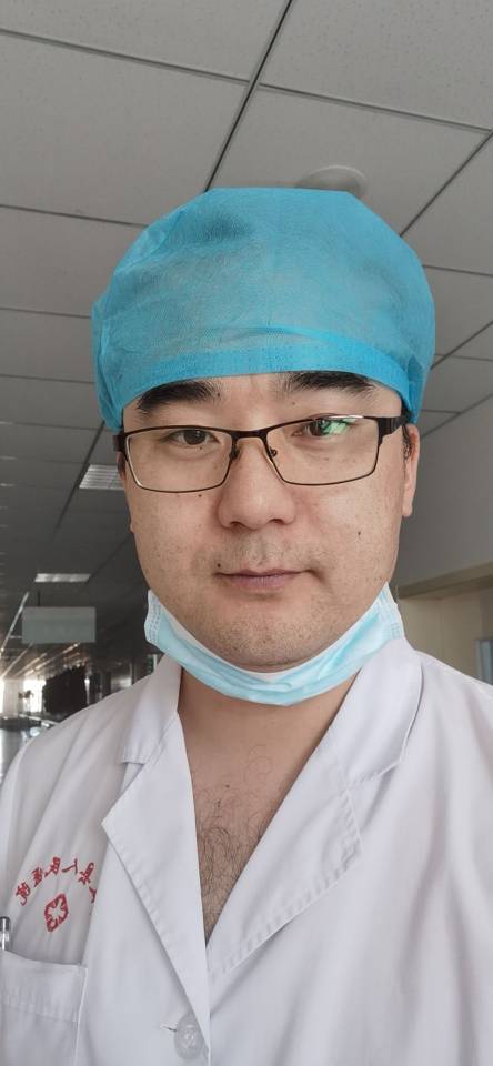 李自奎头像